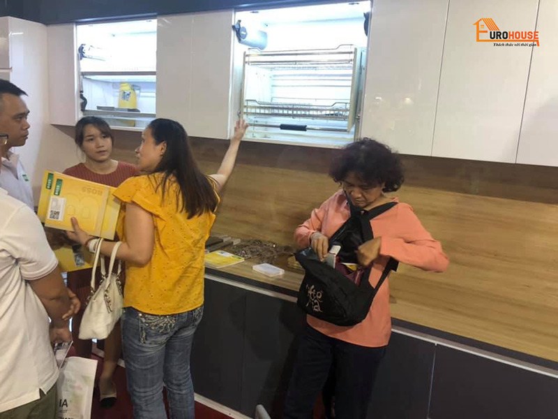 Các địa chỉ bán giá kệ inox 2 tầng uy tín tại Hà Nội nên đến